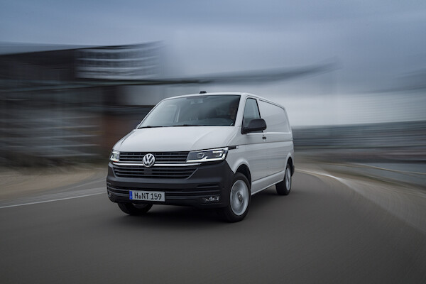 Złoty medal Euro NCAP i tytuł najbezpieczniejszego samochodu dostawczego dla Volkswagena T6.1